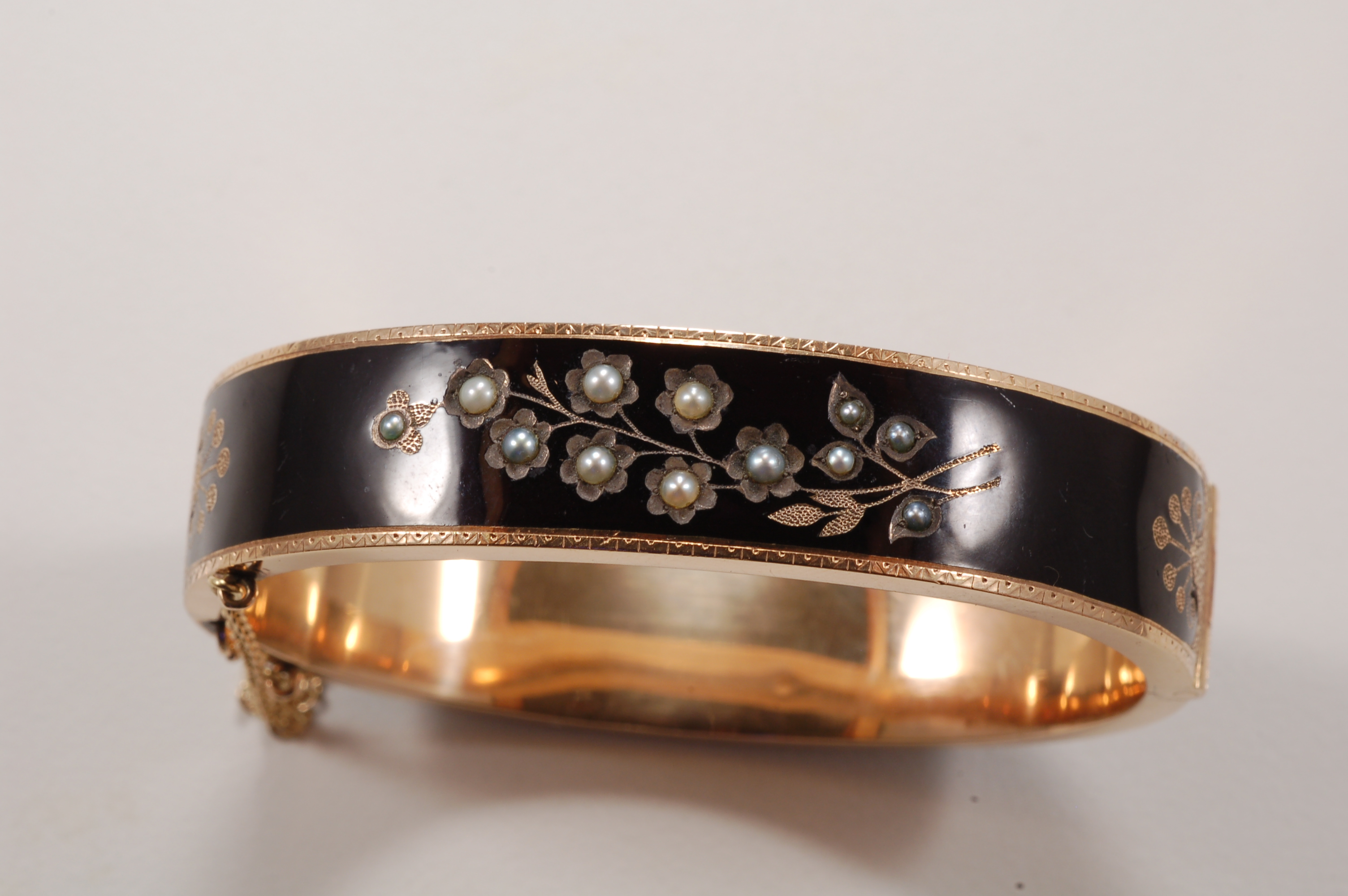 Victorian Pearl and Black Enamel Bangle Bracelet – Kas-A-Designs